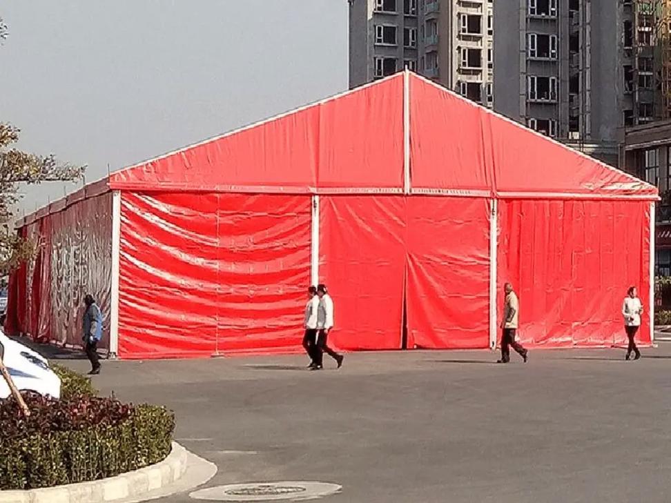 泰安市LED顯示屏租賃與舞臺搭建 從年會到異形舞臺的創新服務